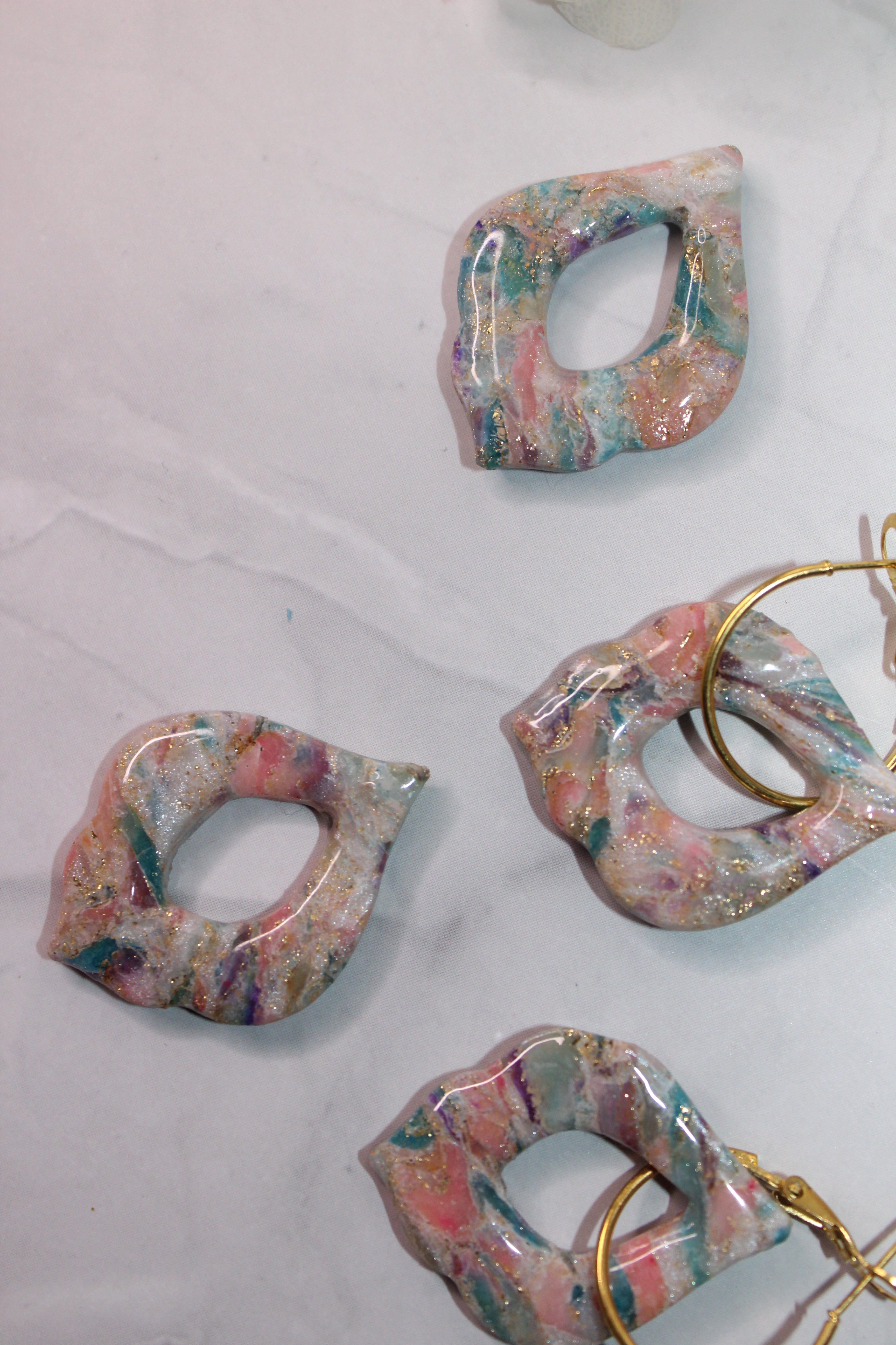 Pampilles gouttes modernes - pastels multicolores