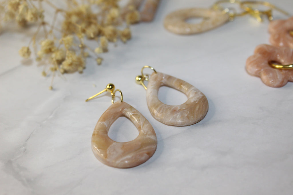 Paire en goutte - marbré beige (collection seconde peau)